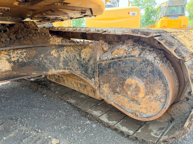 2010-caterpillar-328d-image-99