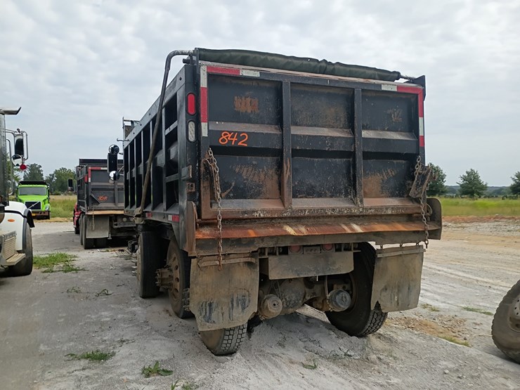 1997-peterbilt-379-image-6