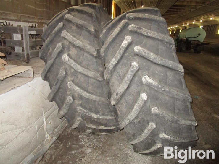 john-deere-4830-image-4