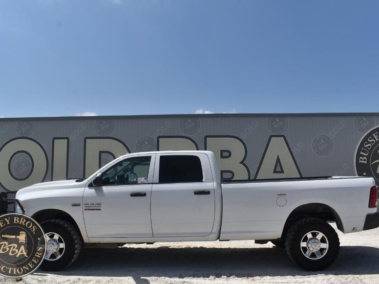 2018-ram-2500-hd-image-2