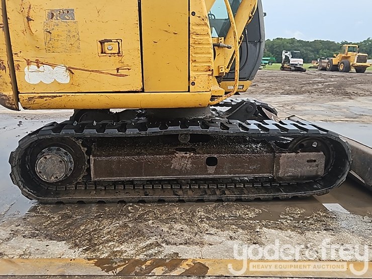 2005-deere-80c-image-8