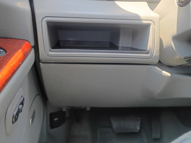 2007-jeep-grand-cherokee-image-54