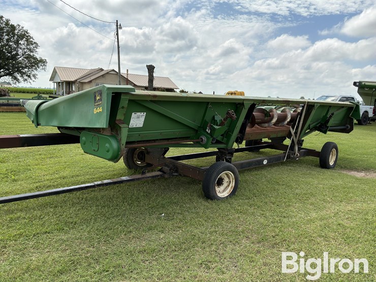 1995-john-deere-844-image-7