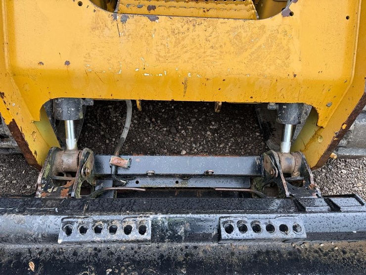 2014-caterpillar-299d-image-10