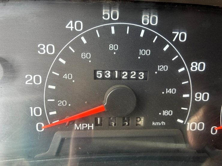 2001-ford-f250-image-9