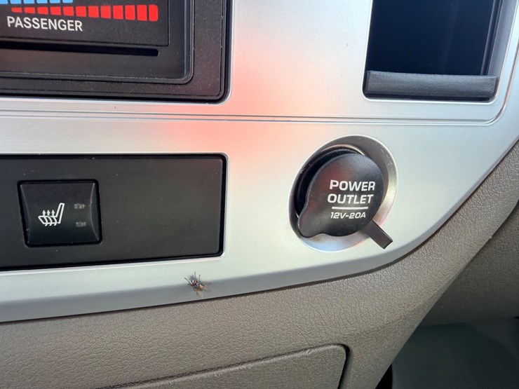 2007-dodge-ram-3500-image-57