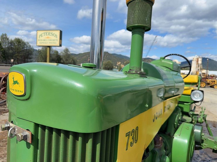 john-deere-730-image-10