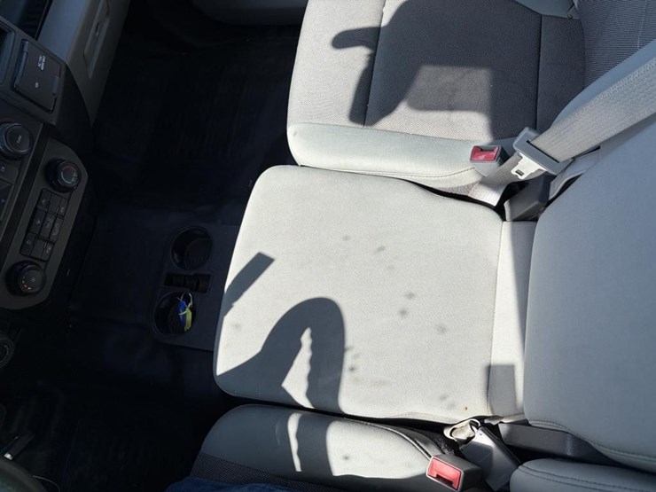 2019-ford-f150-image-19