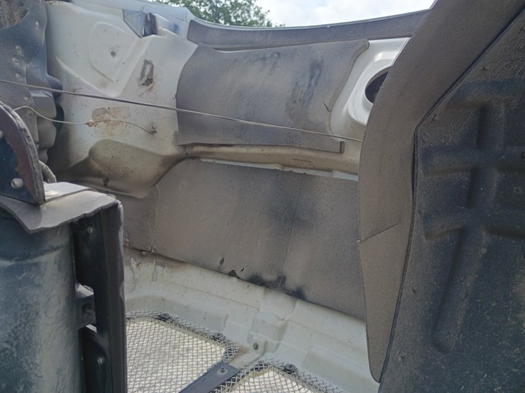 2012-kenworth-t370-image-37