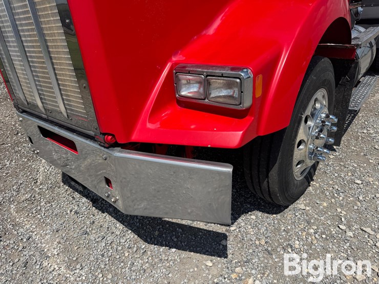 2013-kenworth-t800-image-11