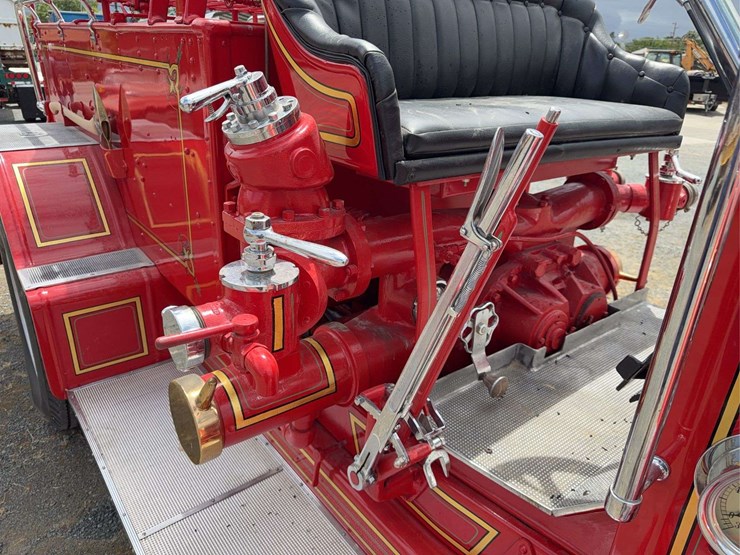 1926-american-lafrance-fire-truck-image-46