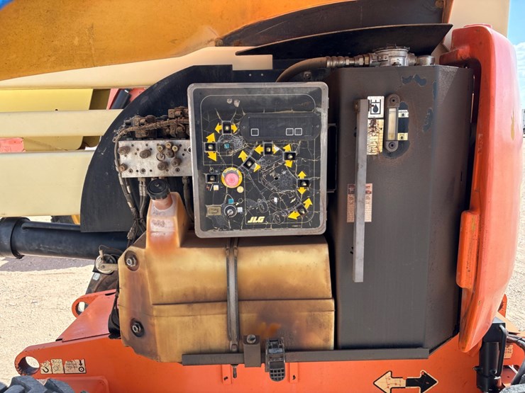 2007-jlg-450aj-image-6