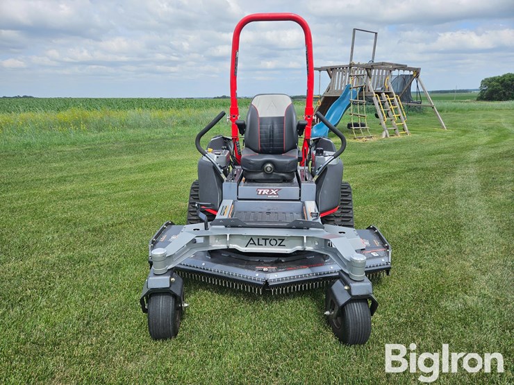 2022-altoz-trx766-zero-turn-all-terrain-commercial-mower-w/tracks-image-2