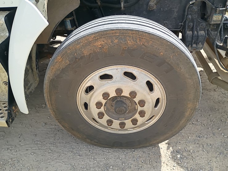 2012-kenworth-t370-image-110