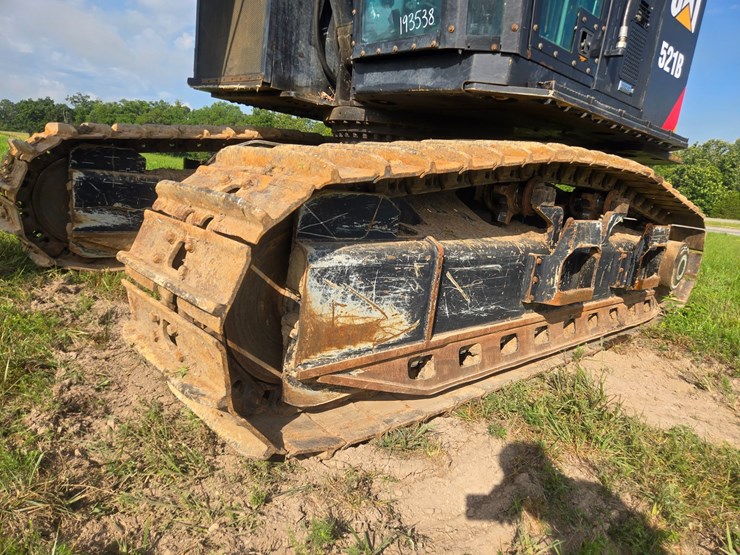 2015-caterpillar-521b-image-56