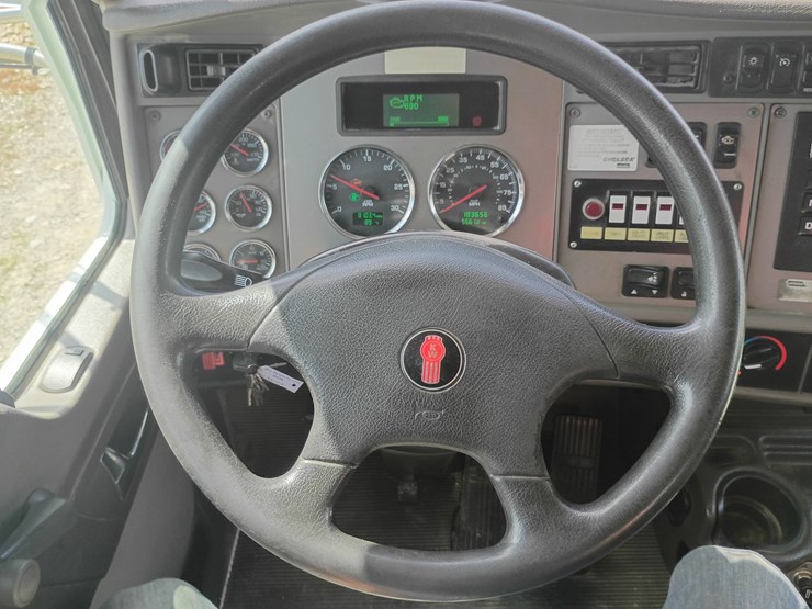 2012-kenworth-t370-image-70
