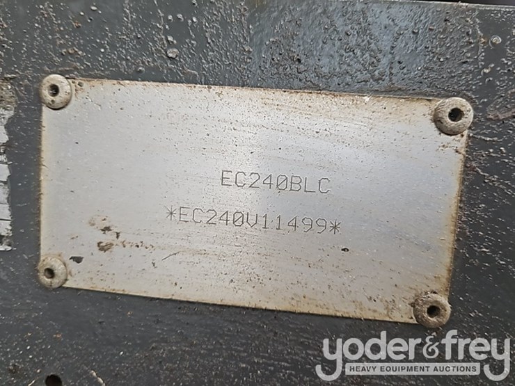 volvo-ec240b-lc-image-42