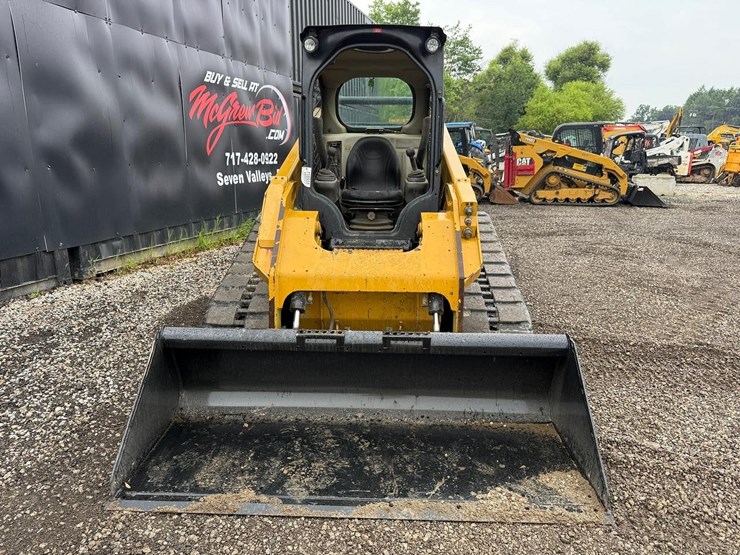 2014-caterpillar-299d-image-7