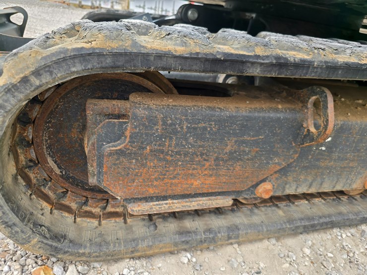 2022-bobcat-e35-image-45