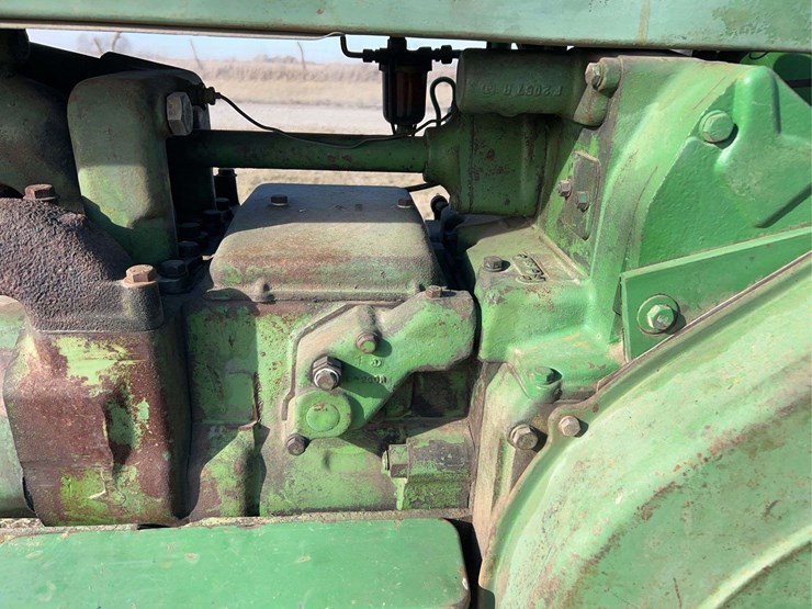 john-deere-720-image-66