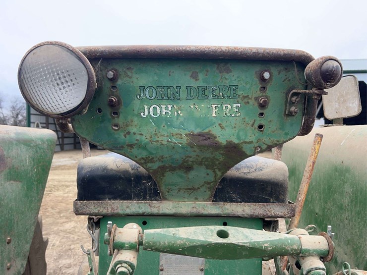 john-deere-70-image-48