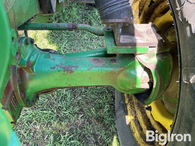 1995-john-deere-8300-image-16