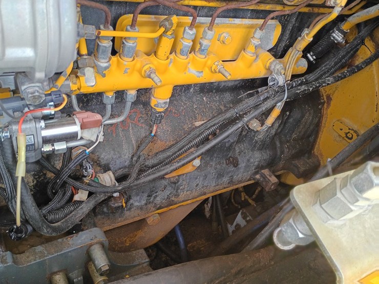 #24824-•-2008-john-deere-755d-crawler-loader-image-31