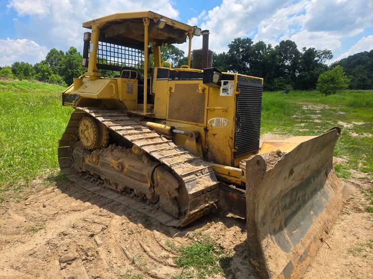 caterpillar-d6m-image-13