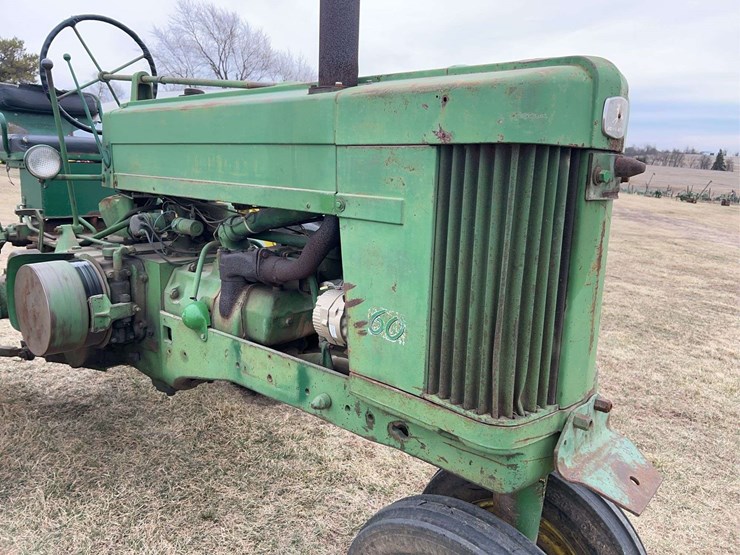 john-deere-60-image-10