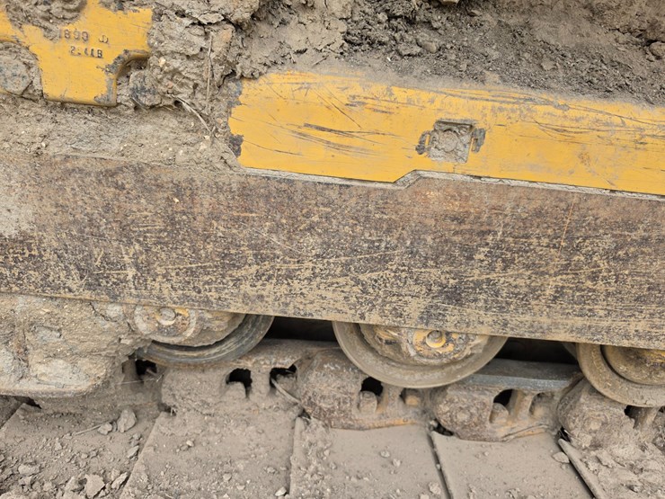 2015-deere-700k-image-67