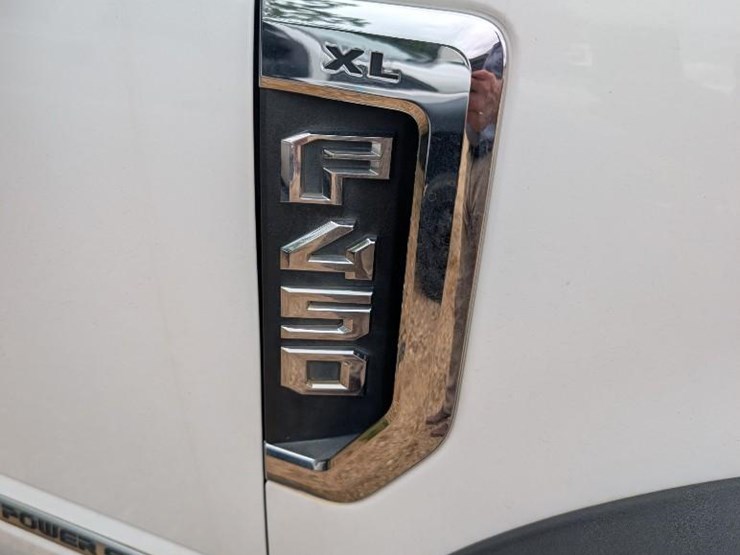 2019-ford-f450-image-2