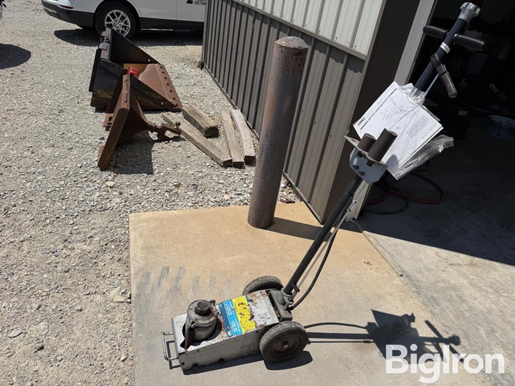 otc-stinger-series-air/hydraulic-jack-image-10