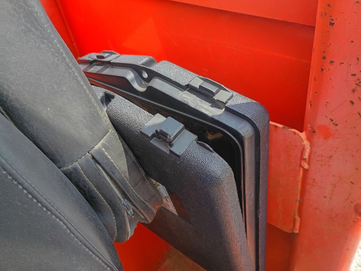 2004-jlg-g6-42a-image-38