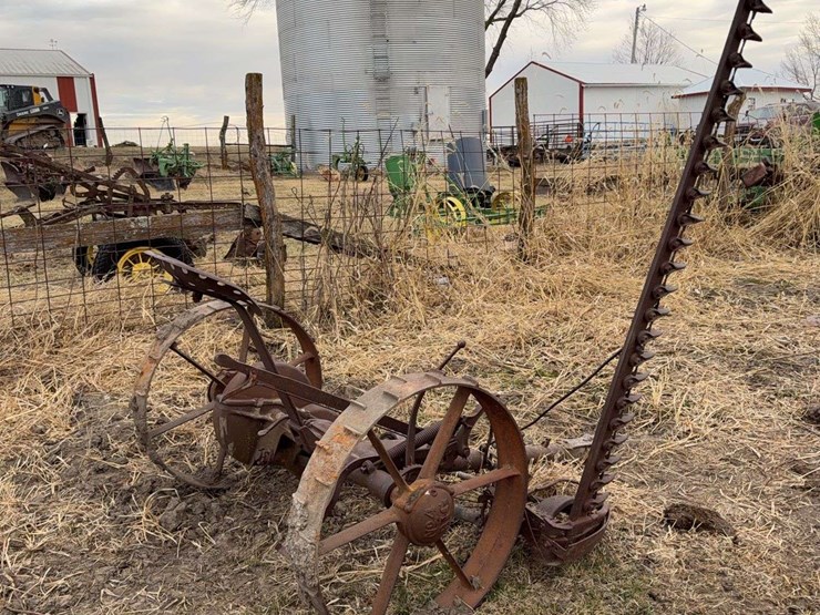 john-deere-no.-4-sickle-bar-mower-image-5