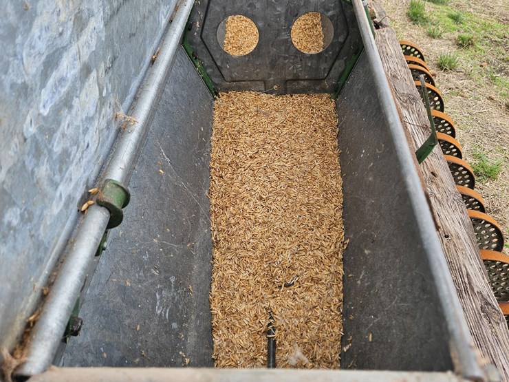 john-deere-14-image-19