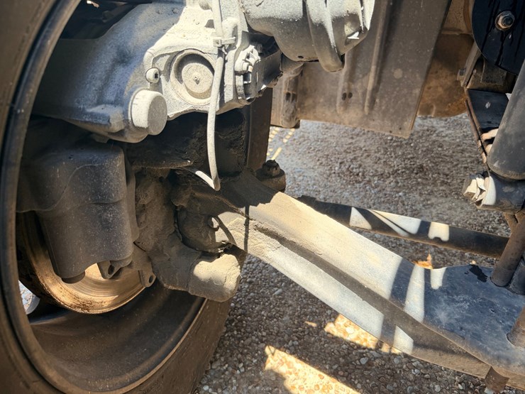 2016-freightliner-cascadia-125-image-43