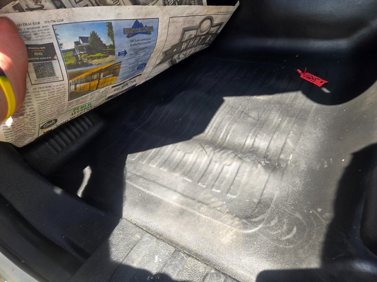 2019-ford-f150-image-30