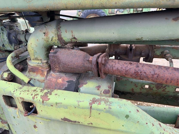 john-deere-model-b-image-34