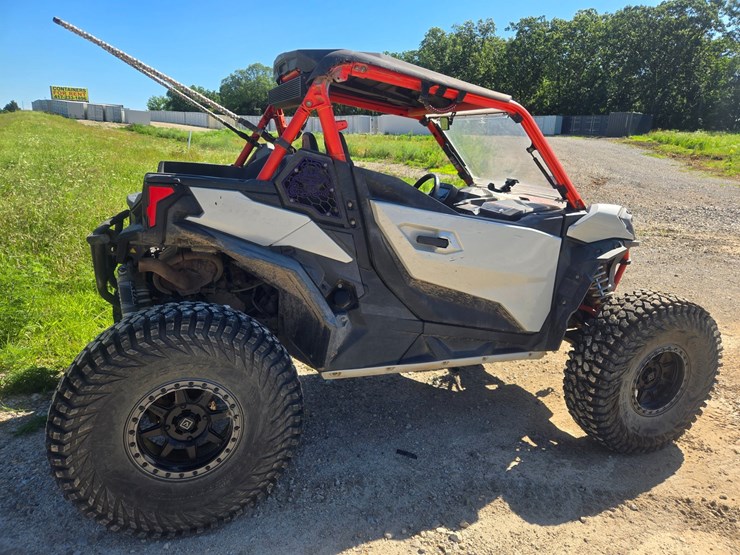 #24985-•-2021-can-am-1000-side-by-side-image-10