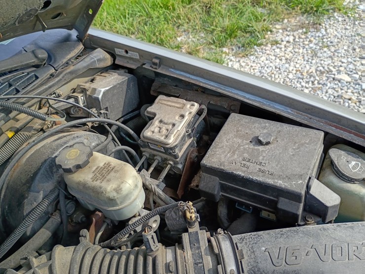 2003-chevrolet-blazer-image-21