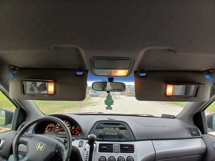 2008-honda-odyssey-image-57
