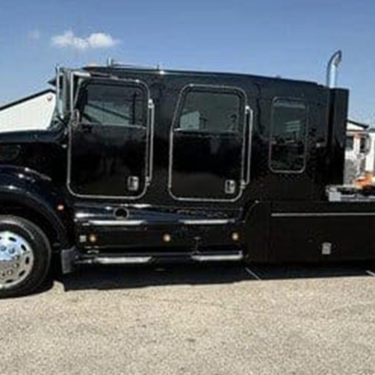 2007 PETERBILT 335