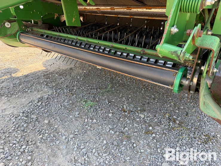 2021-john-deere-560r-image-15