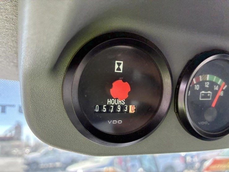 2011-ford-f650xl-image-30