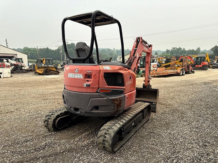 2016-kubota-u35-4-image-4