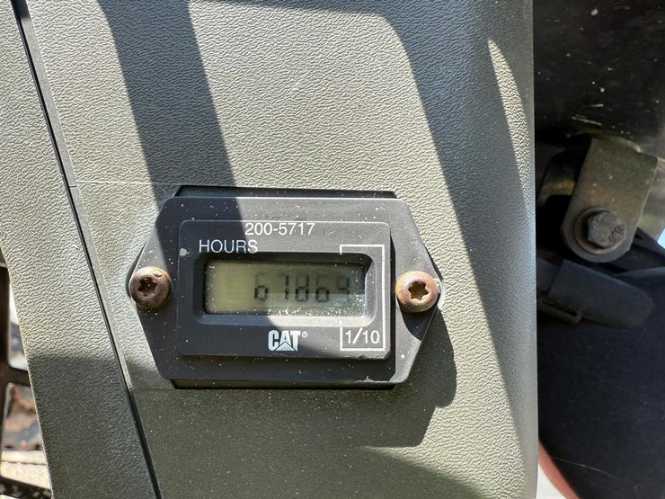 2007-caterpillar-257b2-image-21