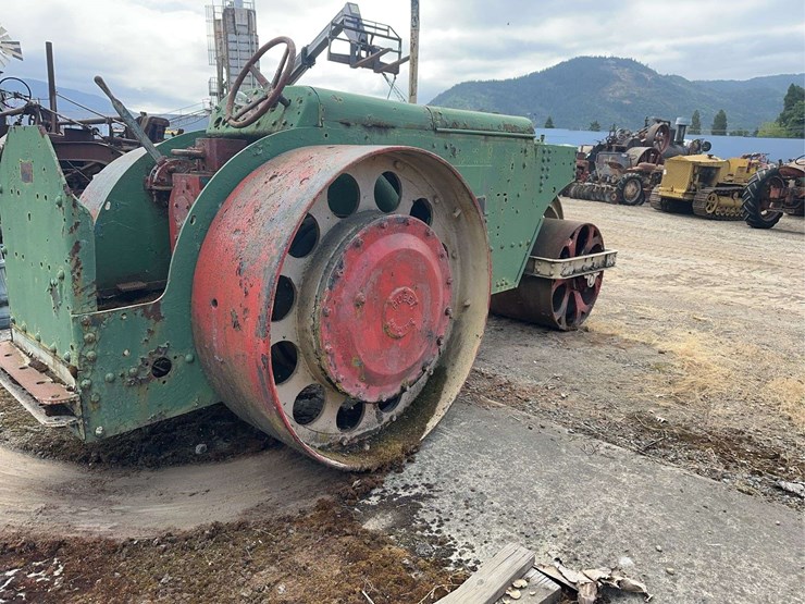 huber-road-roller-image-5