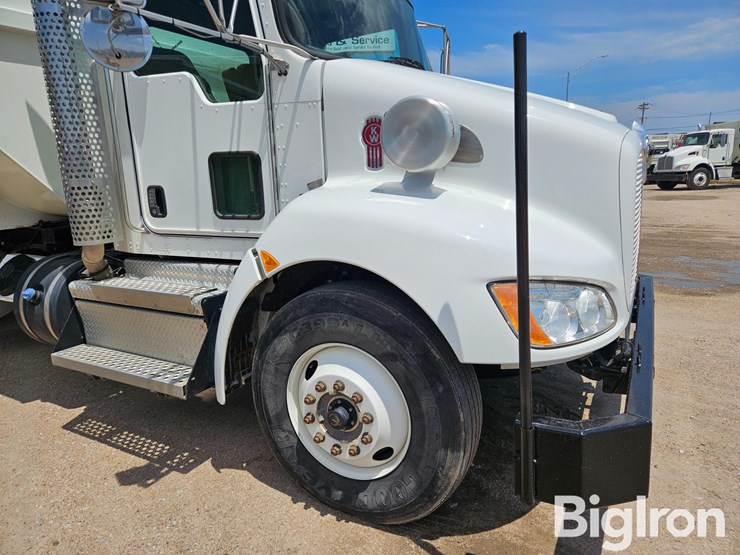 2018-kenworth-t370-image-17