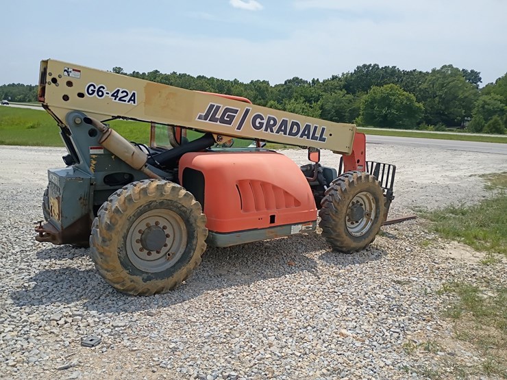 2004-jlg-g6-42a-image-9