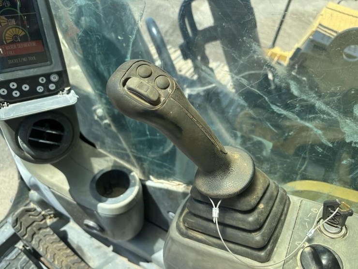 caterpillar-345c-image-31